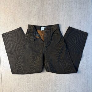 💕 Women’s BDG 2 tone brown swirl barrel leg carpenter jean in size 25